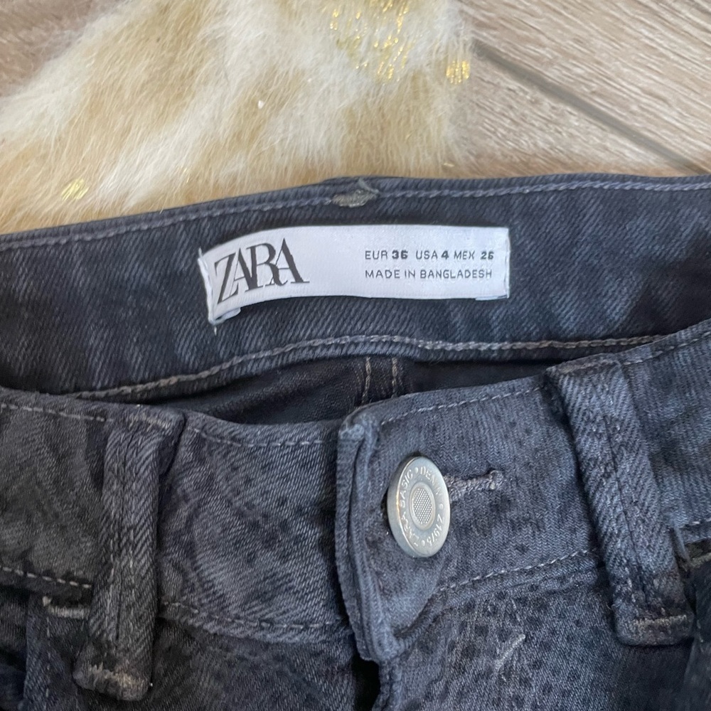Zara mid rise black snake print skinny jeans - Picture 3 of 6